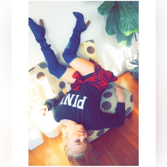 Meet your Posher, Lily - Picture 9 of 10